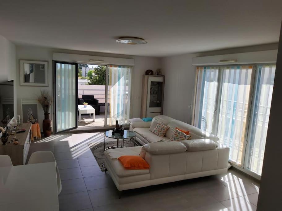 Magnifique Rooftop Duplex Climatise Familial, Aux Arceaux Montpellier Exterior foto
